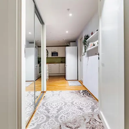 Apartment In The Heart Of